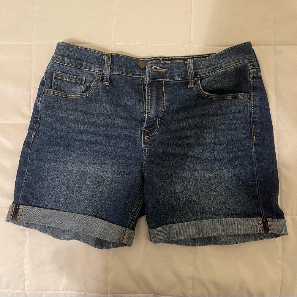 OLD NAVY SHORTS